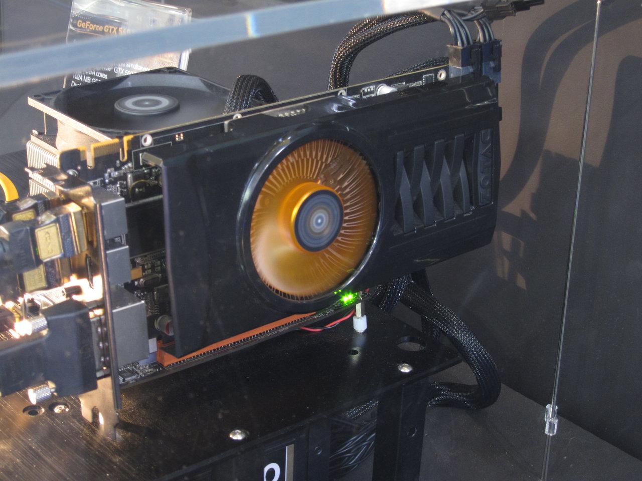 [02/03/2011] Grafikkarte Zotac Geforce 560 Ti Multiview 03