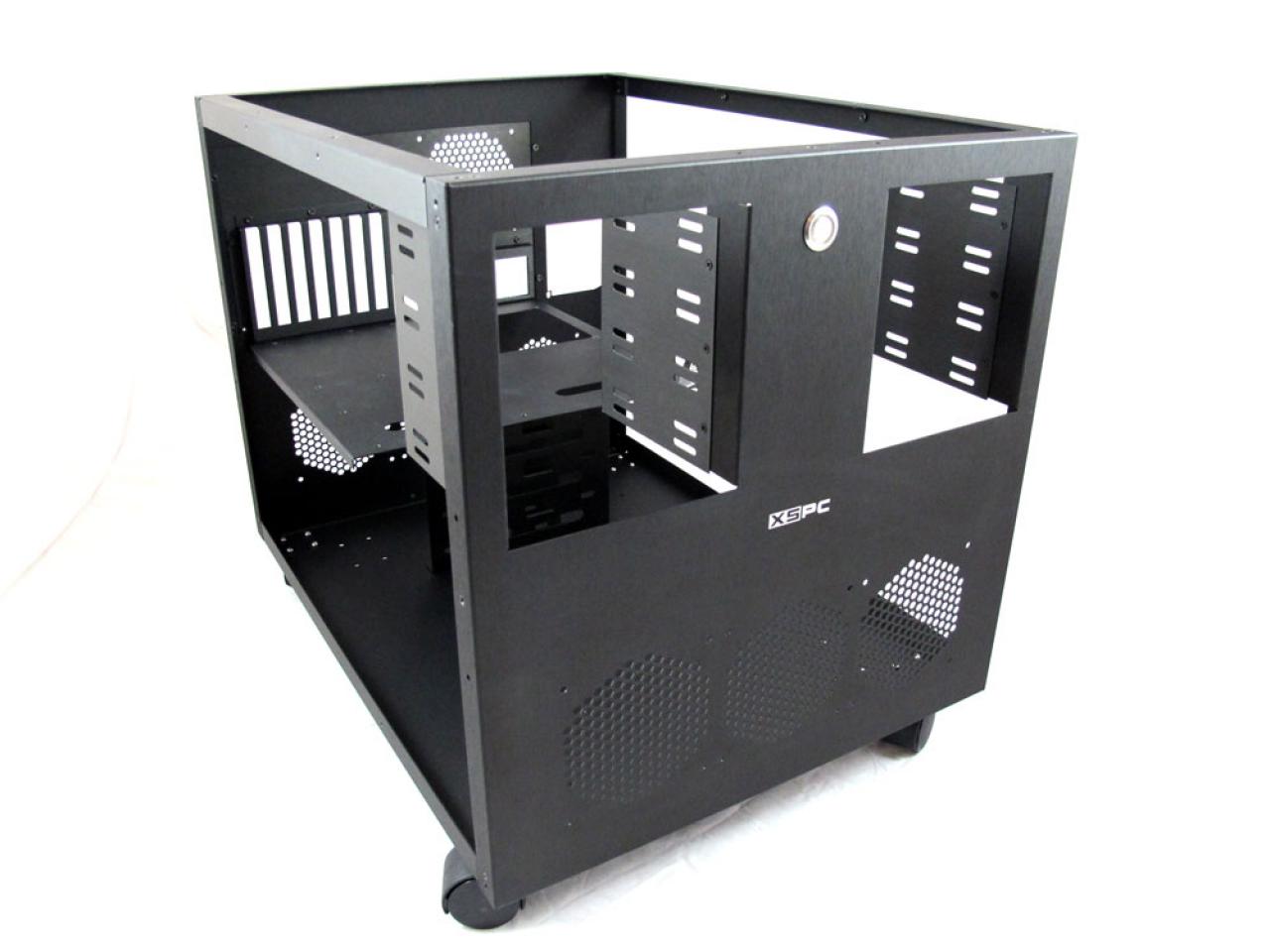 [29/03/2011] XSPC H1 Cube Case (4)