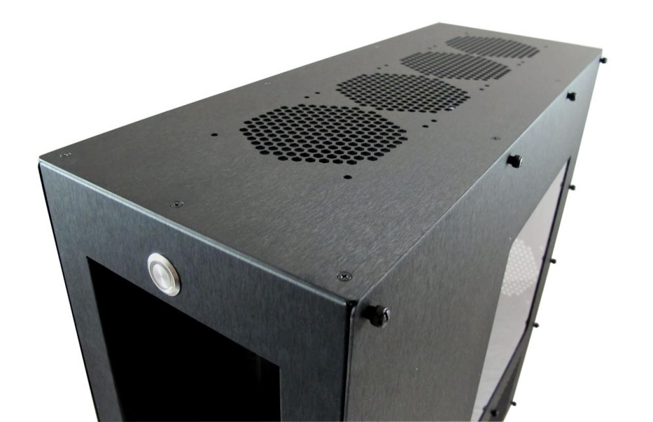 [29/03/2011] XSPC H2 Tower Case (3)