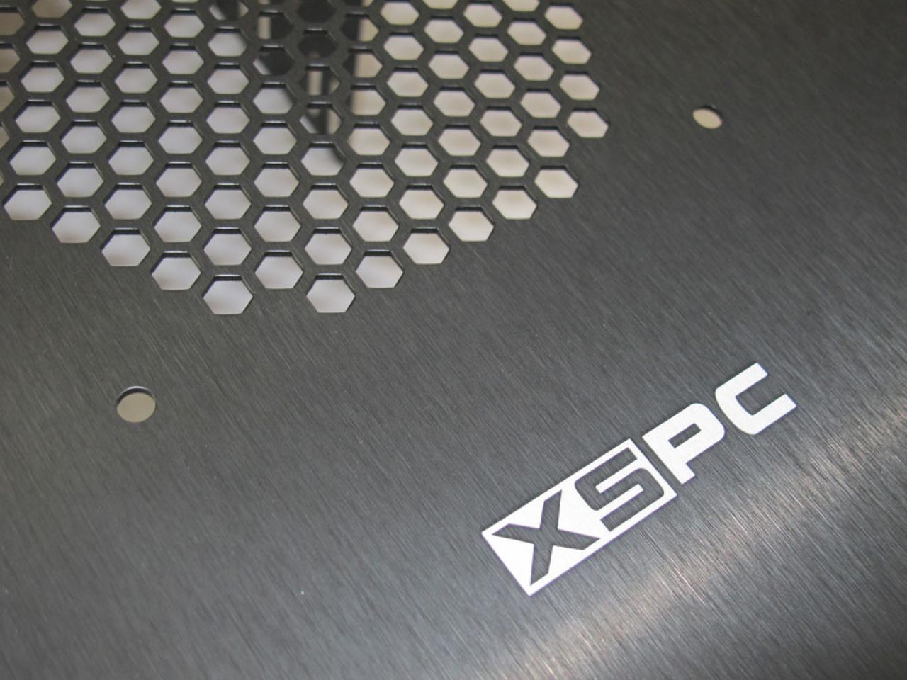 [29/03/2011] XSPC H2 Tower Case (6)