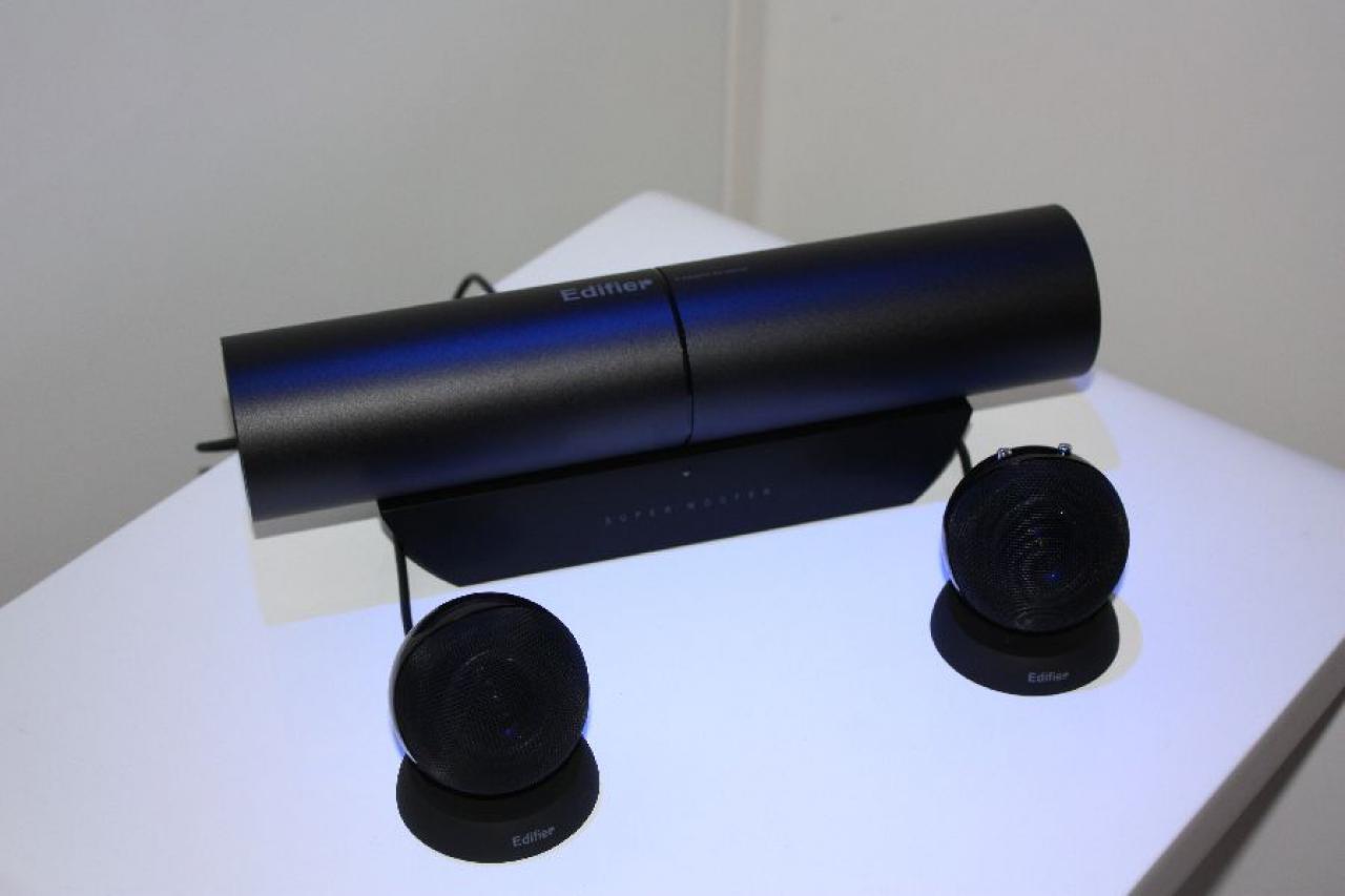 [03/03/2011] Cebit 2011: Neue Lautsprechersysteme von Edifier (5)