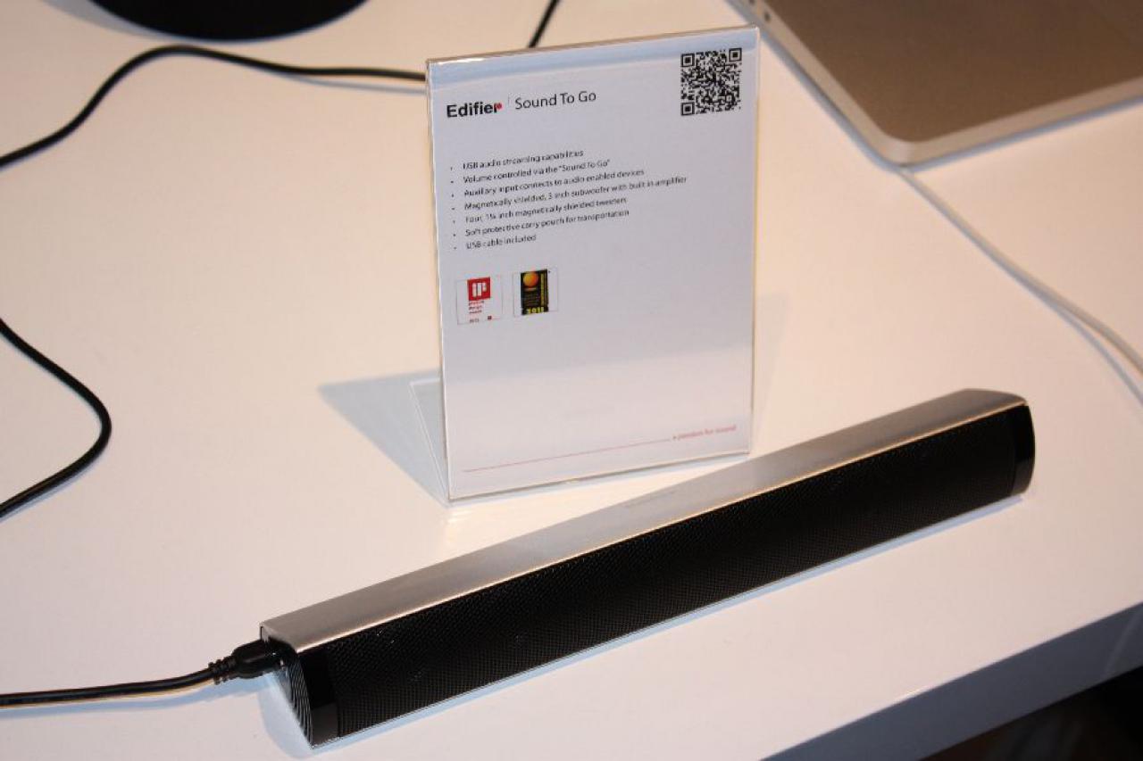 [03/03/2011] Cebit 2011: Neue Lautsprechersysteme von Edifier (16)