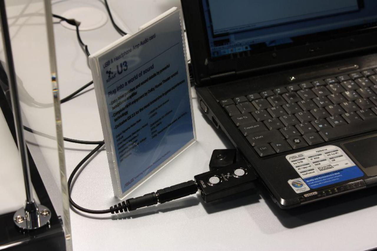 [03/03/2011] Cebit 2011: Hardcoregaming-Soundkarte Soundstick und externer DAC von Asus gesichtet (6)