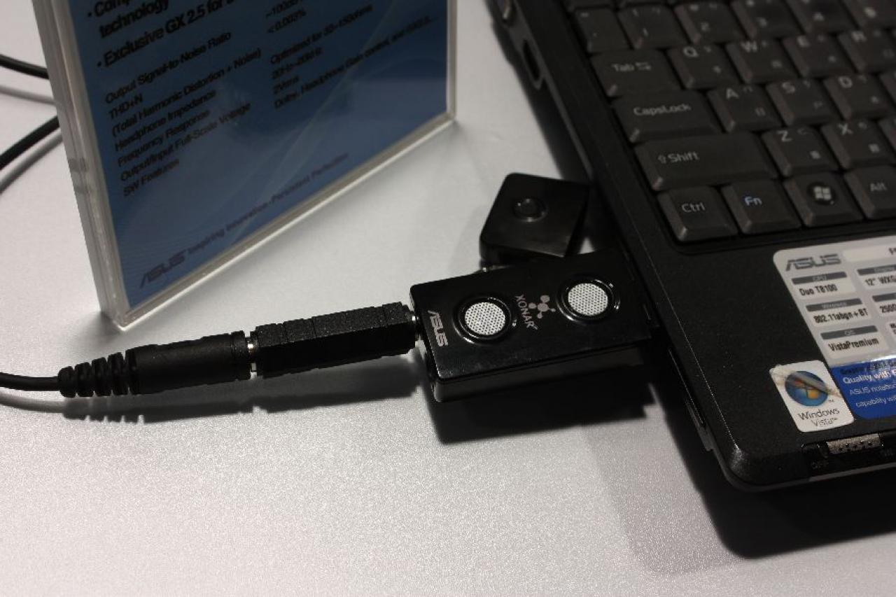 [03/03/2011] Cebit 2011: Hardcoregaming-Soundkarte Soundstick und externer DAC von Asus gesichtet (7)