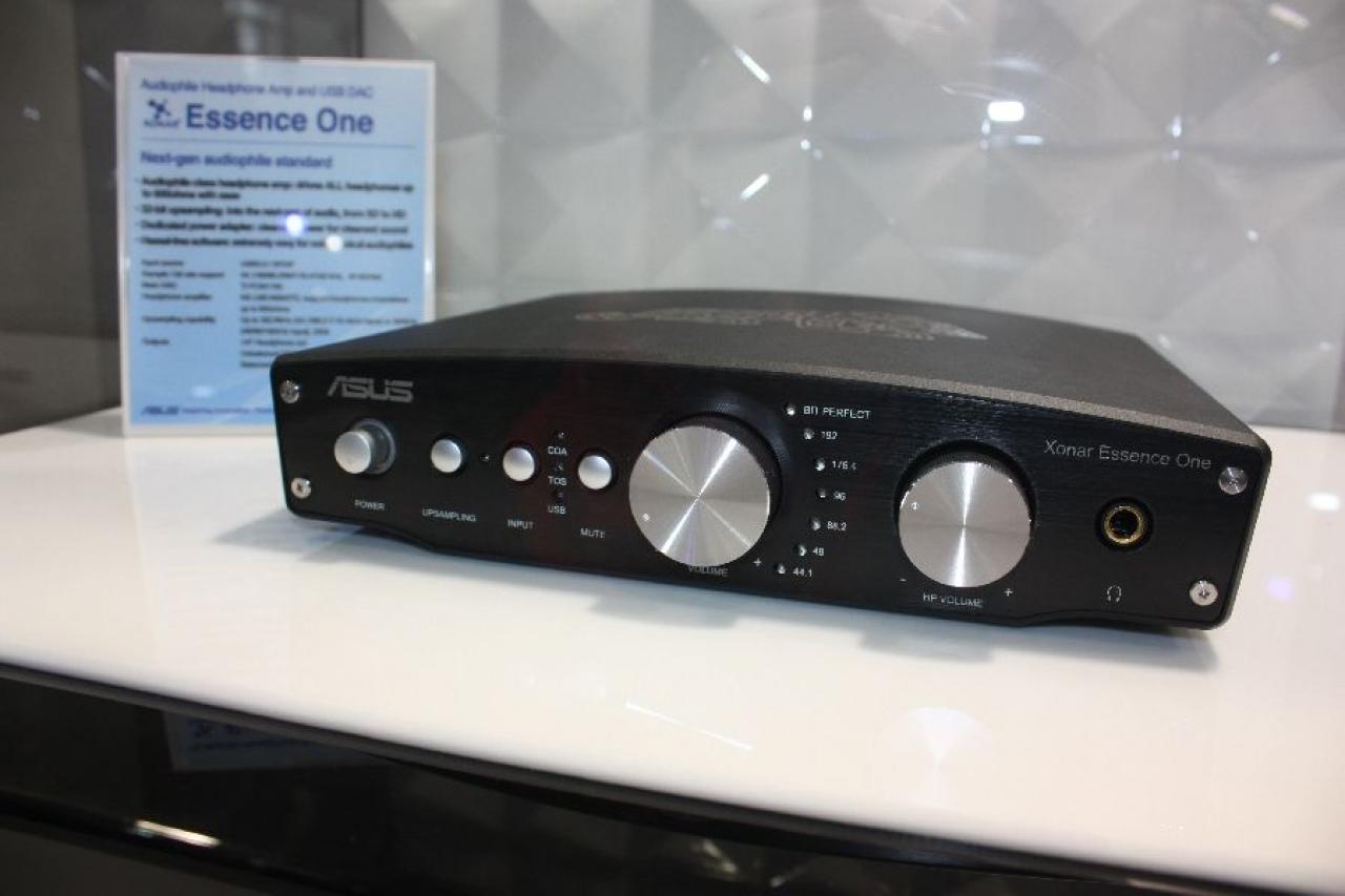 [03/03/2011] Cebit 2011: Hardcoregaming-Soundkarte Soundstick und externer DAC von Asus gesichtet (9)