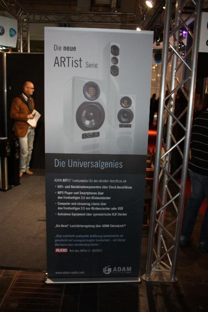 [03/03/2011] Cebit 2011: Home-Eqiupment von Adam-Audio (6)