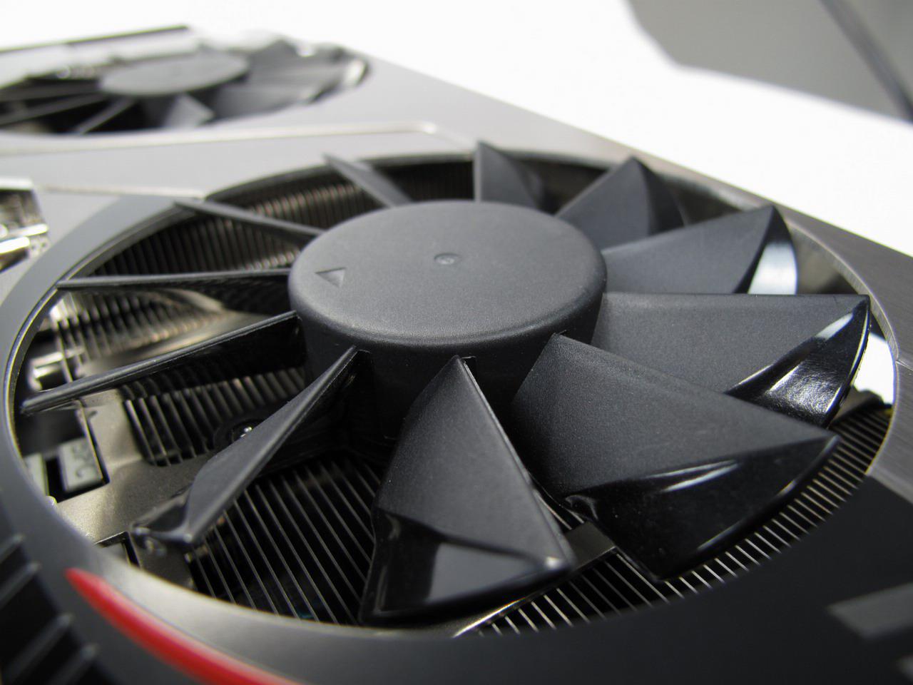 [28/03/2011] MSI Geforce N580GTX Lightning im PCGH-Testlabor (8)