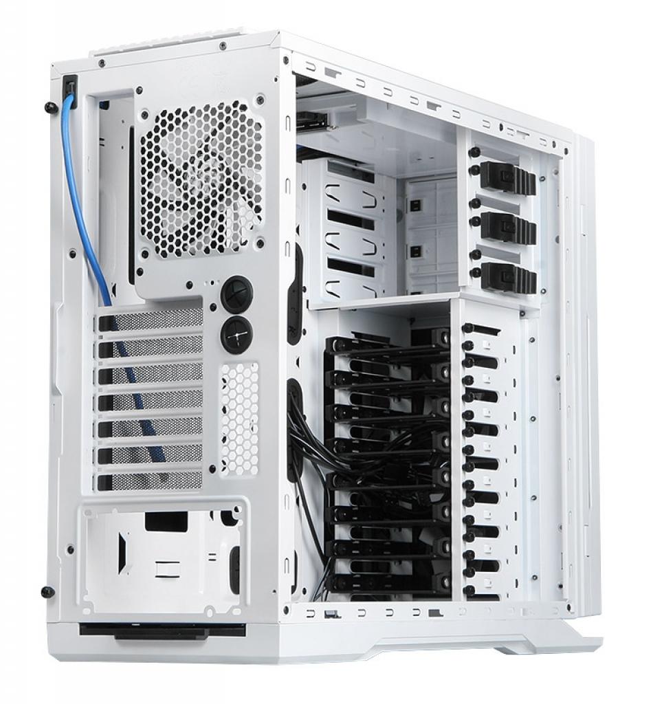 [23/03/2011] NZXT H2: Silent-Tower mit USB 3.0 und SATA-Hot-Swap (21)