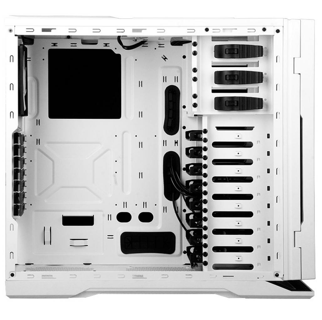 [23/03/2011] NZXT H2: Silent-Tower mit USB 3.0 und SATA-Hot-Swap (23)