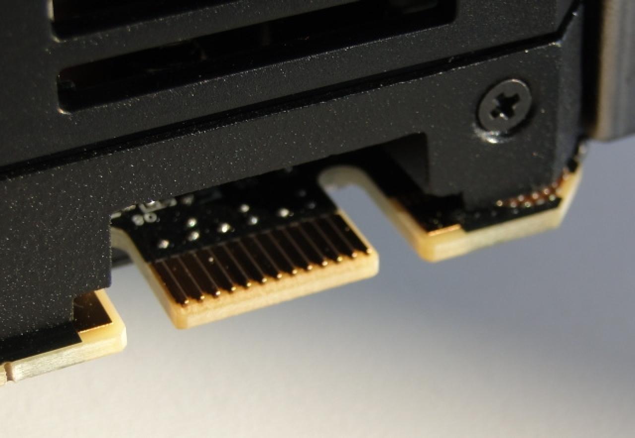 [17/03/2011] Nvidia Geforce GTX 590: Drei Detailfotos der Dual-GPU-Karte aufgetaucht (2)
