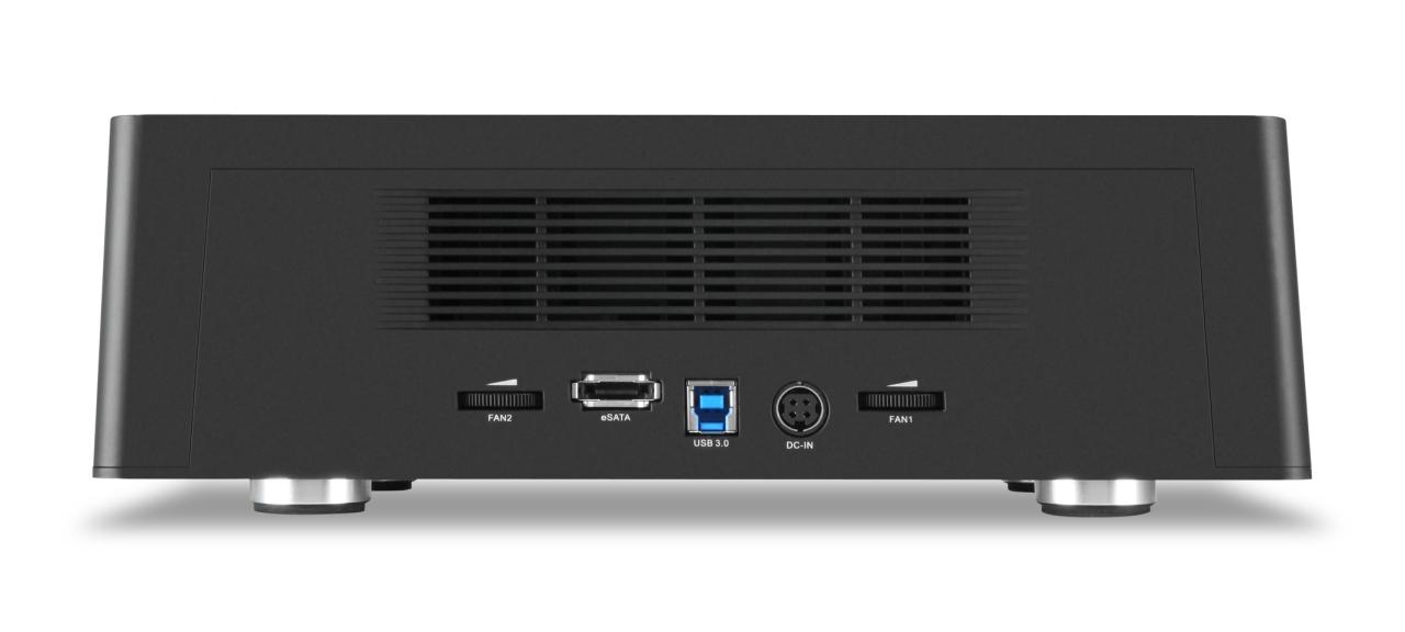 [23/03/2011] Sharkoon SATA Quickport Quattro: USB-3.0-Dockingstation für vier SATA-HDDs
