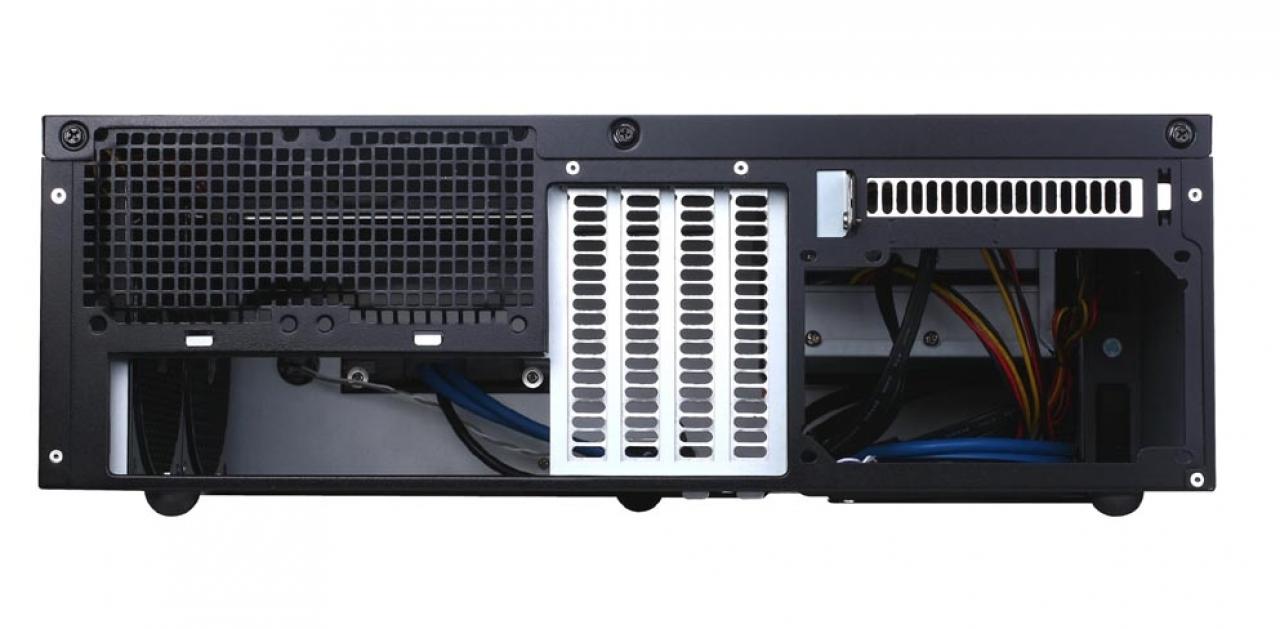 [16/03/2011] Silverstone Grandia GD06: HTPC-Gehäuse mit Überdruckdesign und USB 3.0 (4)
