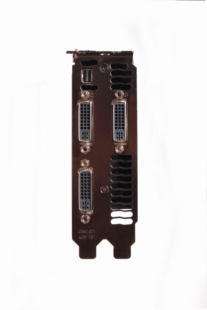 [24/03/2011] Geforce GTX 590 im Test: Boardpartner stellen ihre Dual-Fermis vor (15)