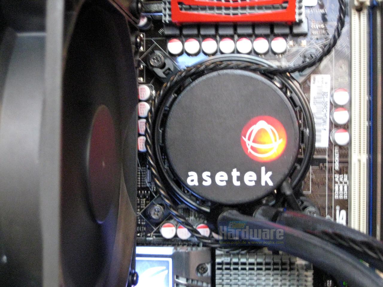 [08/03/2011] Cebit 2011: Asetek zeigt Dual-Radi-Wakü, GPU-Kühler und mehr (13)