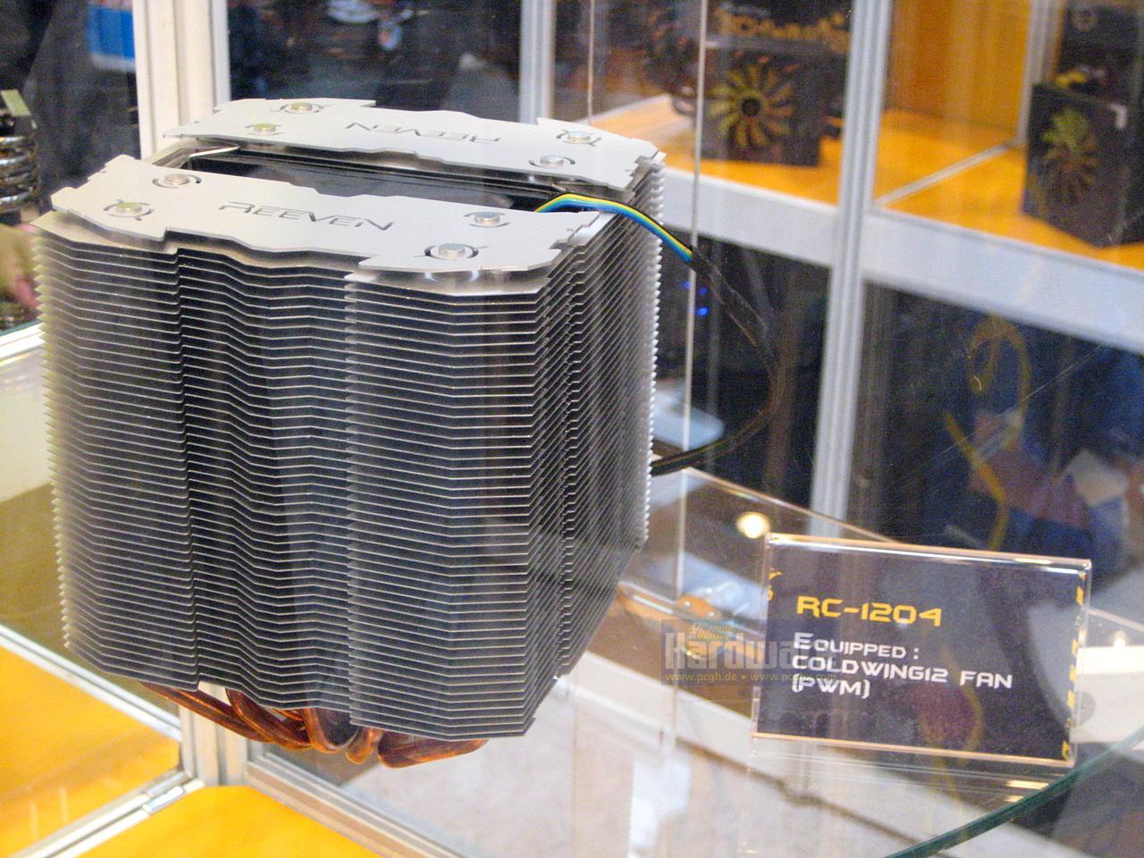 [03/03/2011] Cebit 2011: Reeven - eine neue Marke für Kühler, Lüfter und Netzteile (1)