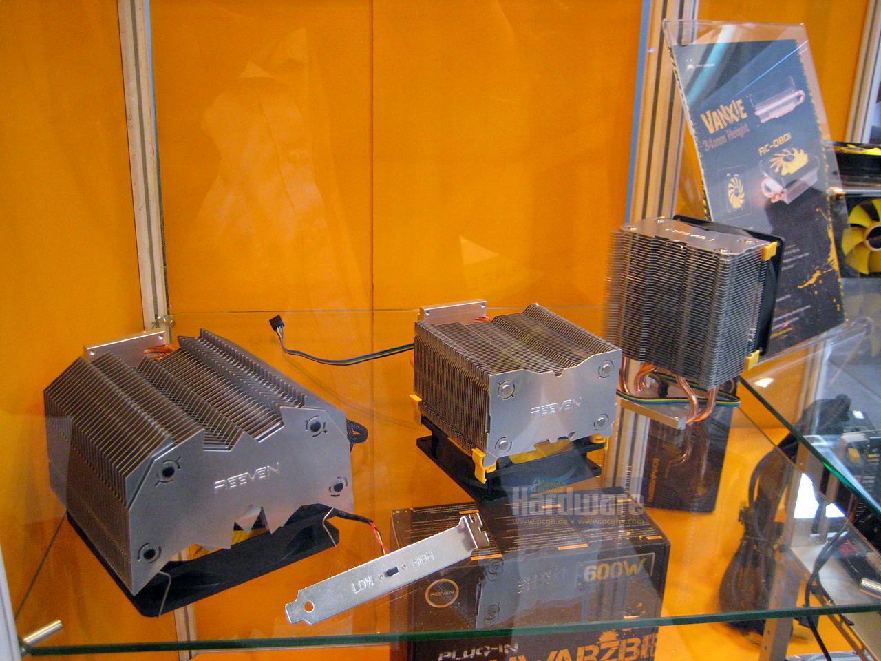 [03/03/2011] Cebit 2011: Reeven - eine neue Marke für Kühler, Lüfter und Netzteile (20)
