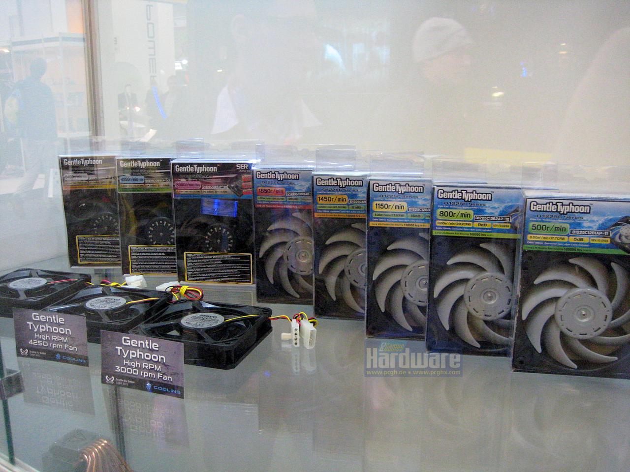 [04/03/2011] Cebit 2011: weitere Produkte von Scythe (10)