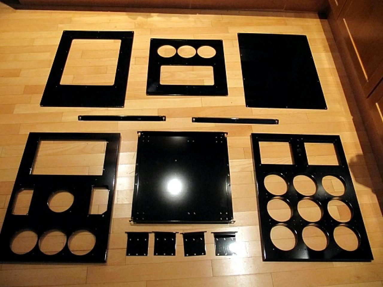 [18/03/2011] Tagebuch mit High-End-Hardware: Mountain Mods schluckt Mo-Ra 3 (2)
