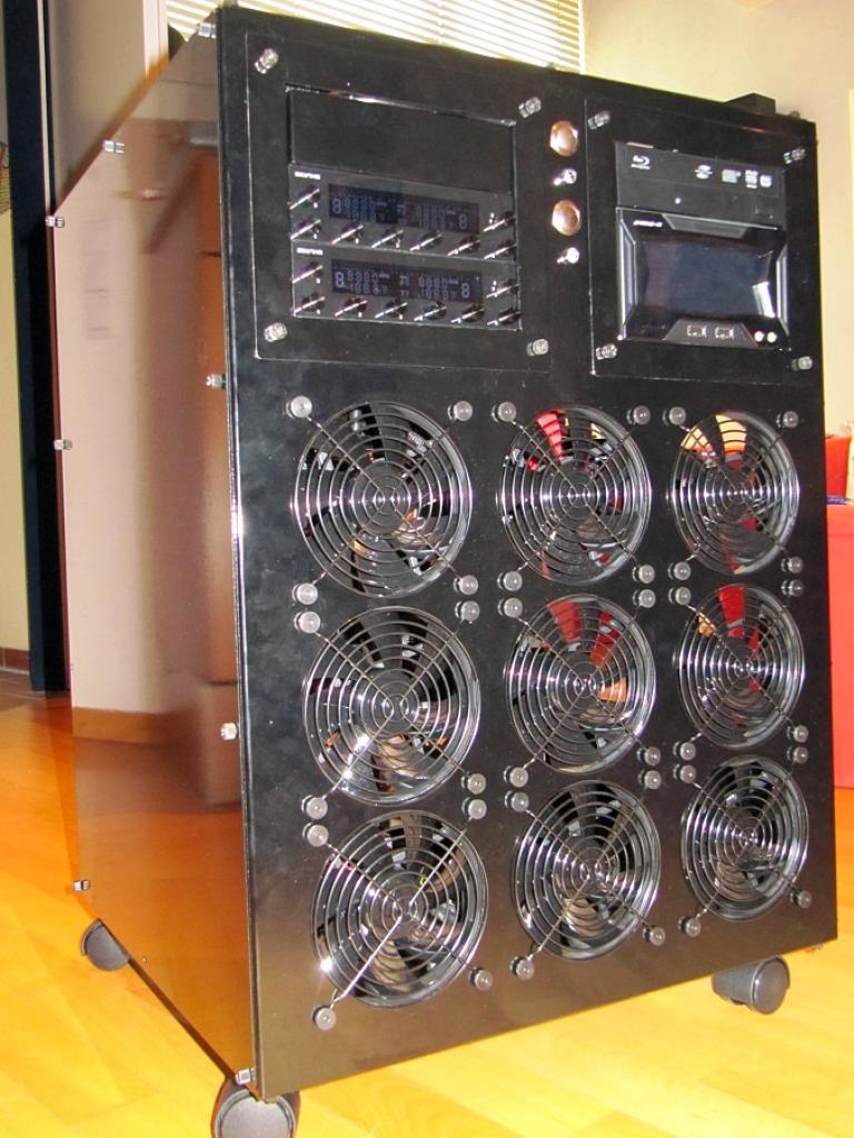 [18/03/2011] Tagebuch mit High-End-Hardware: Mountain Mods schluckt Mo-Ra 3 (24)