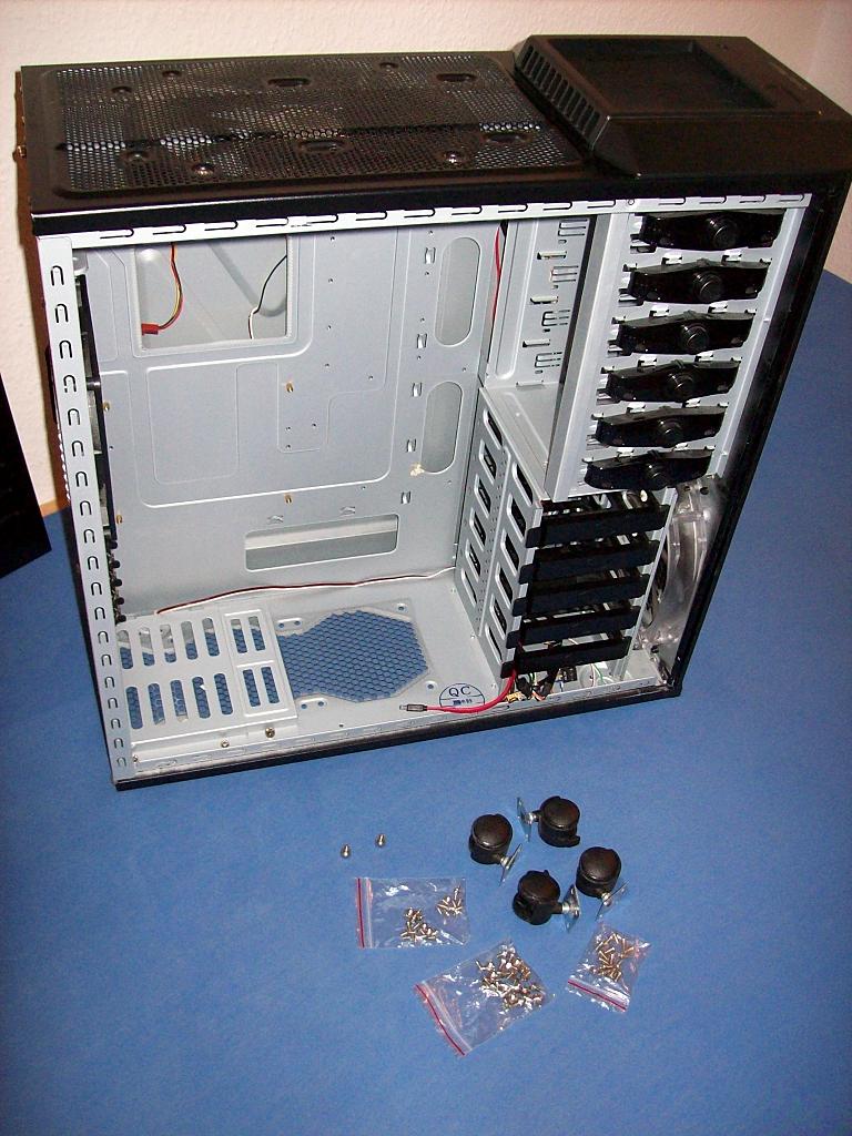 [25/03/2011] Spannende Gehäuseverschmelzung bei Project X: aus zwei mach eins (3)
