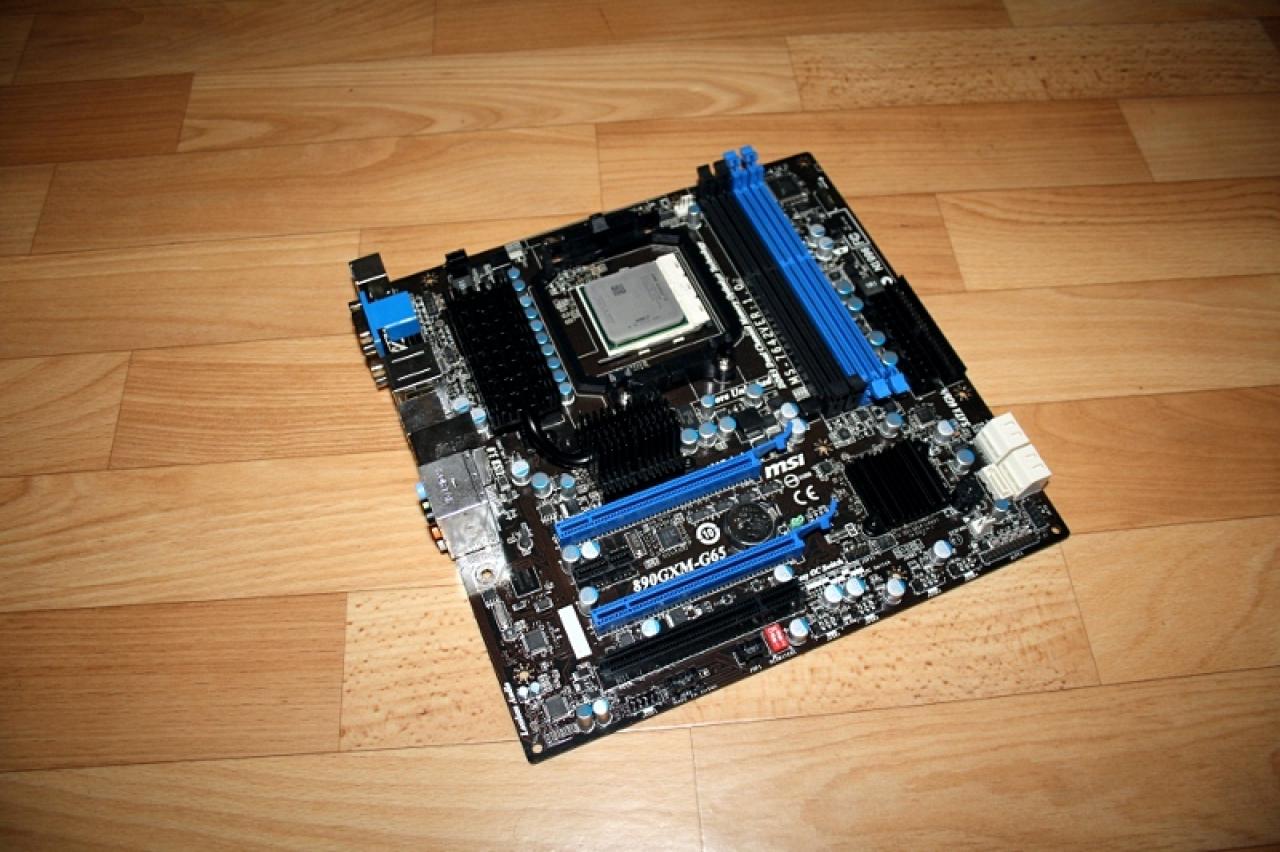 [02/03/2011] Casemod-Blitztagebuch: ein Spendenrechner für den Kindergarten (3)