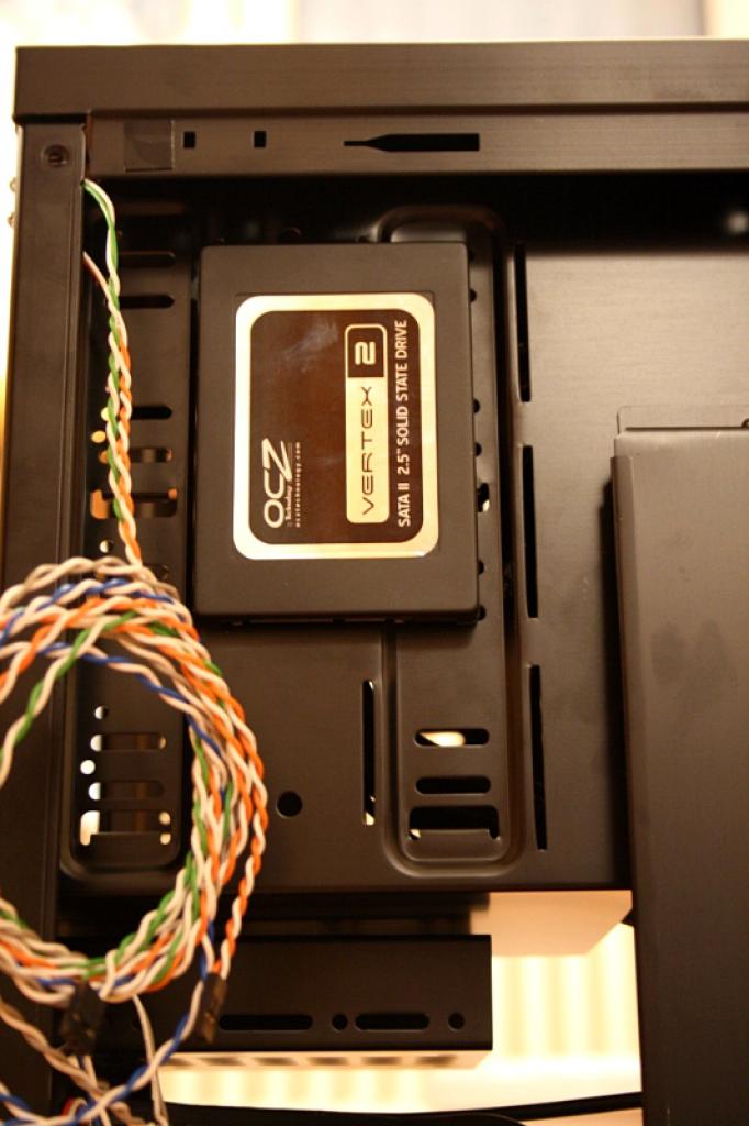 [02/03/2011] Casemod-Blitztagebuch: ein Spendenrechner für den Kindergarten (6)