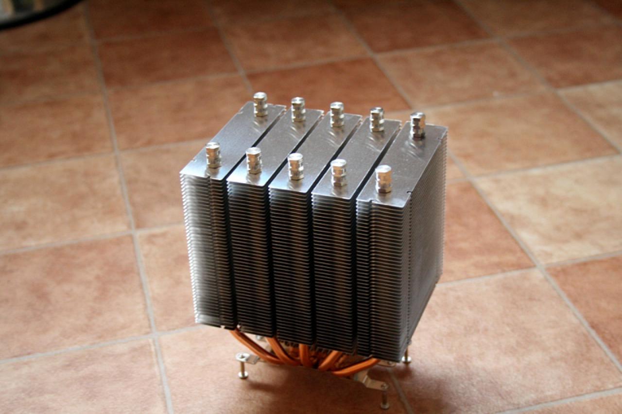 [02/03/2011] Casemod-Blitztagebuch: ein Spendenrechner für den Kindergarten (9)