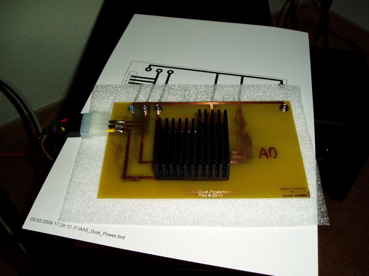 [02/03/2011] Netzteil für acht 3dfx-GPUs im Eigenbau (10)