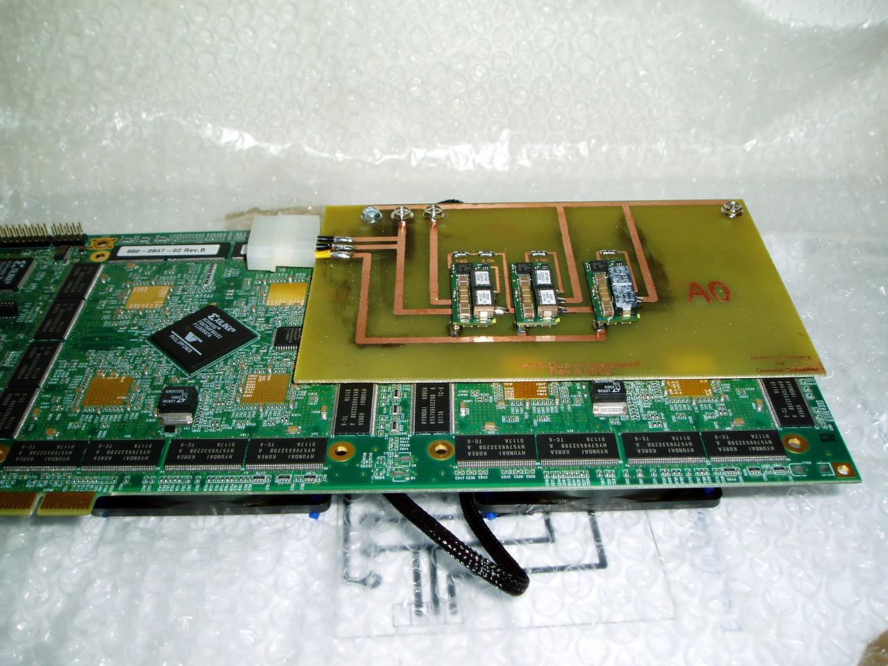 [02/03/2011] Netzteil für acht 3dfx-GPUs im Eigenbau (11)