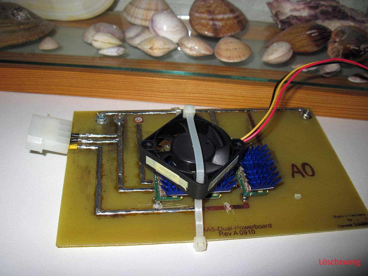 [02/03/2011] Netzteil für acht 3dfx-GPUs im Eigenbau (30)
