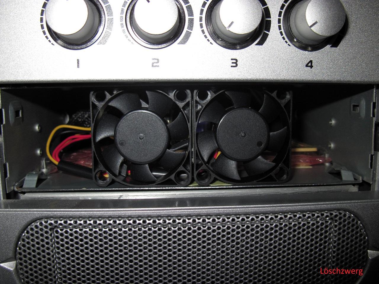 [02/03/2011] Netzteil für acht 3dfx-GPUs im Eigenbau (67)