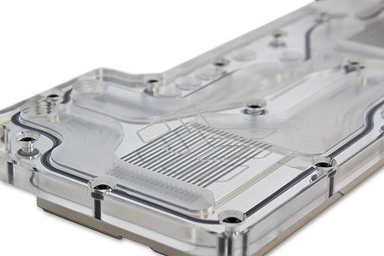 [27/04/2011] Wasserkühler für die Geforce GTX 590 (5)