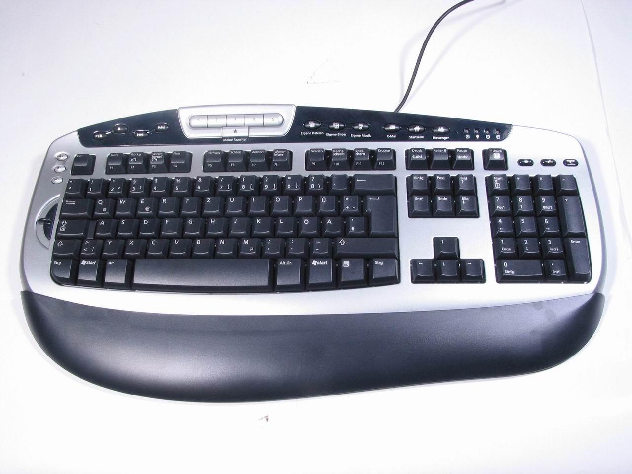 [21/04/2011] Die Neuauflage des Multimedia Keyboards