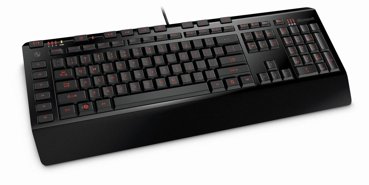 [21/04/2011] Immer noch ein Preis-Leistungs-Tipp für Spieler: das Sidewinder X4-Keyboard