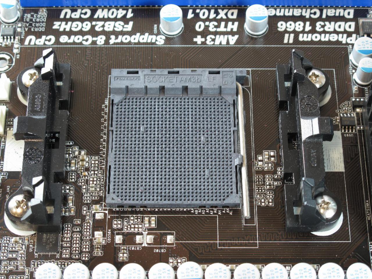 [08/04/2011] Asrock Asrock 890GX Extreme 4 R2.0 05