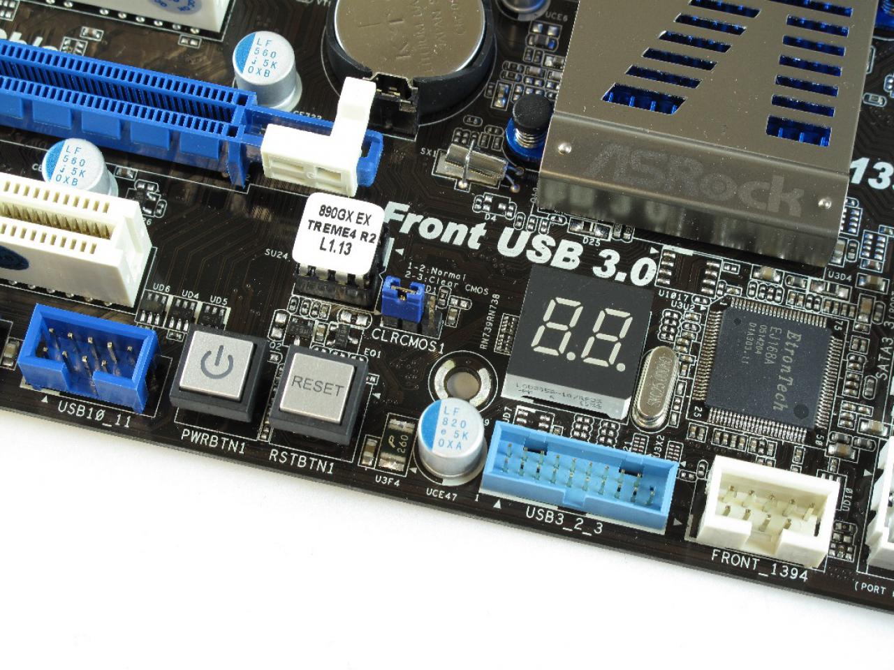 [08/04/2011] Asrock Asrock 890GX Extreme 4 R2.0 06