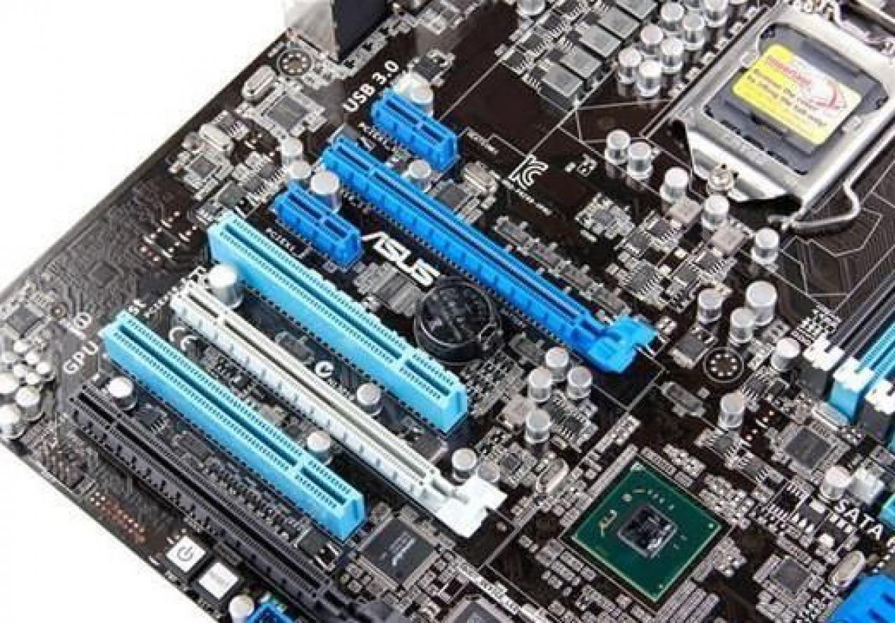 [18/04/2011] Asus P8Z68-V Pro (1)