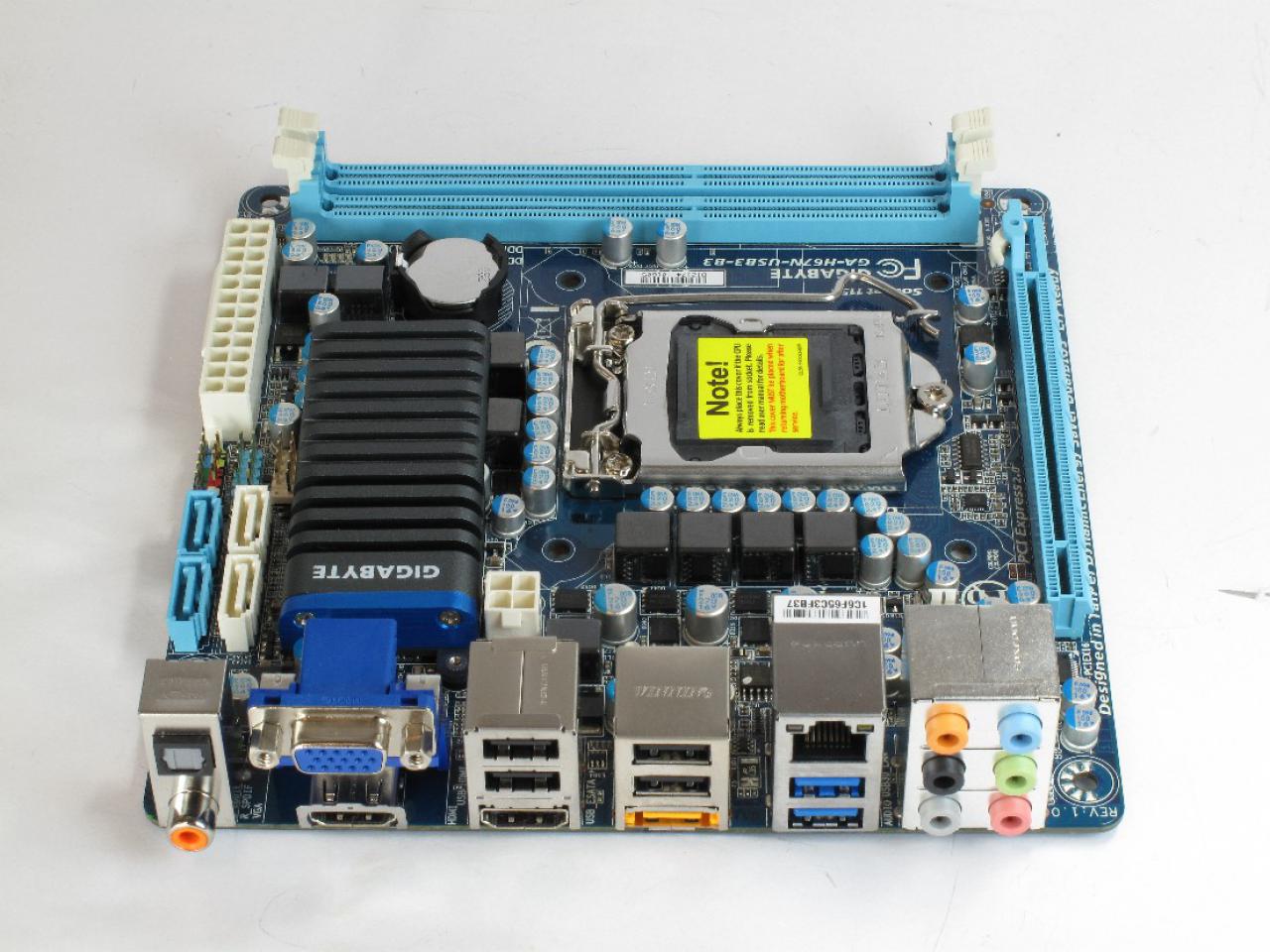 [01/04/2011] Gigabyte H67N USB3 B3 04