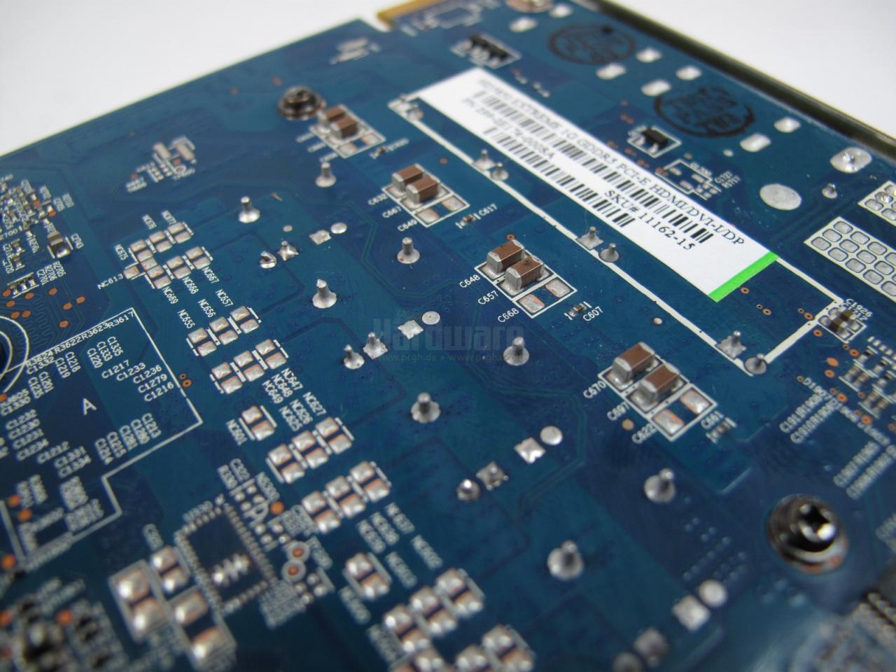 [28/04/2011] Sapphire Radeon HD 5850 Xtreme: Rückseite der VRMs