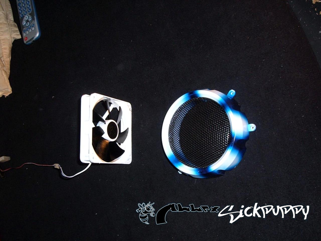 [15/04/2011] Casemod-Projekt Nanosick: Airbrush-Offensive bei Riesenlüfter-Tower (6)