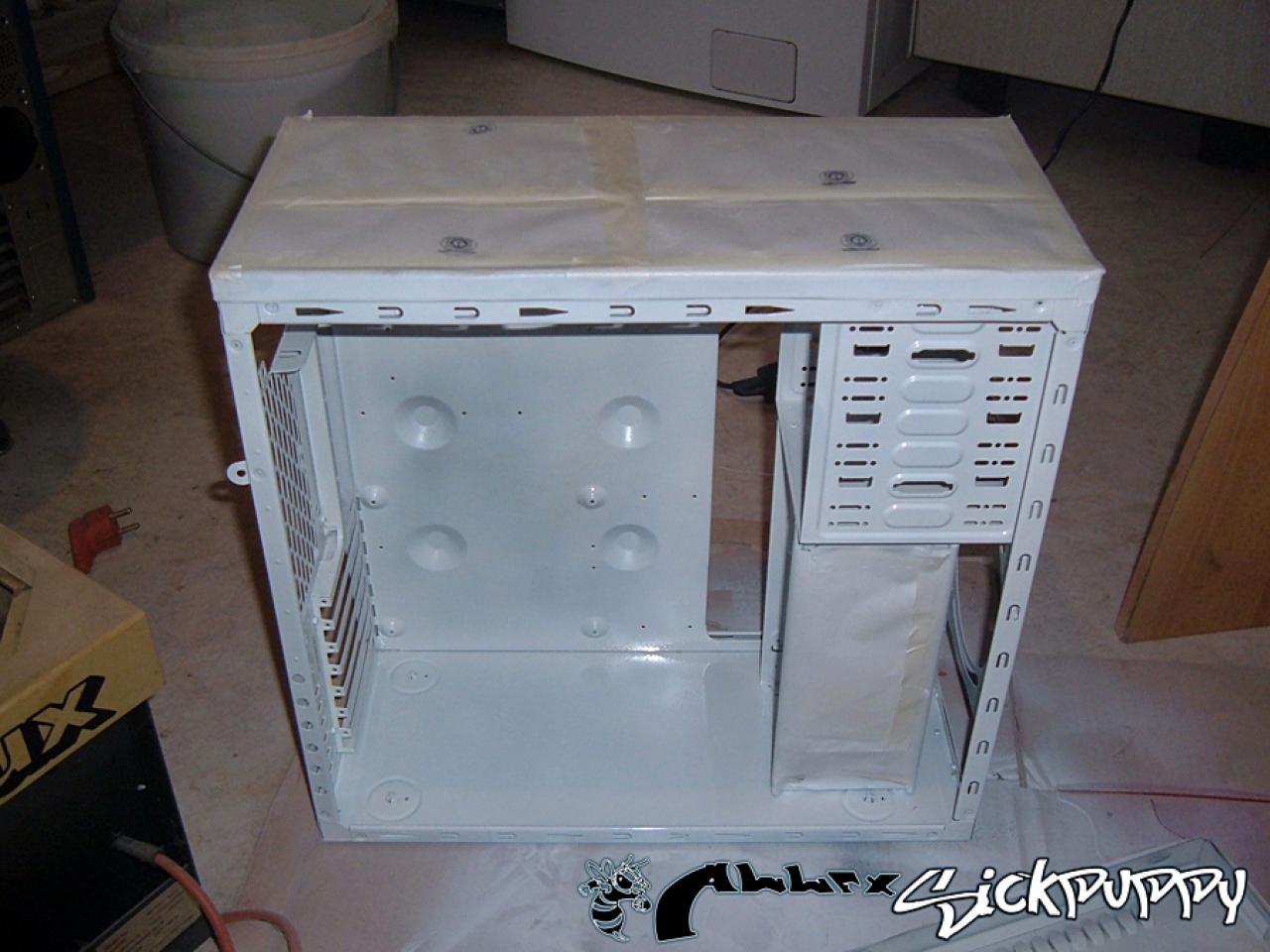 [15/04/2011] Casemod-Projekt Nanosick: Airbrush-Offensive bei Riesenlüfter-Tower (8)