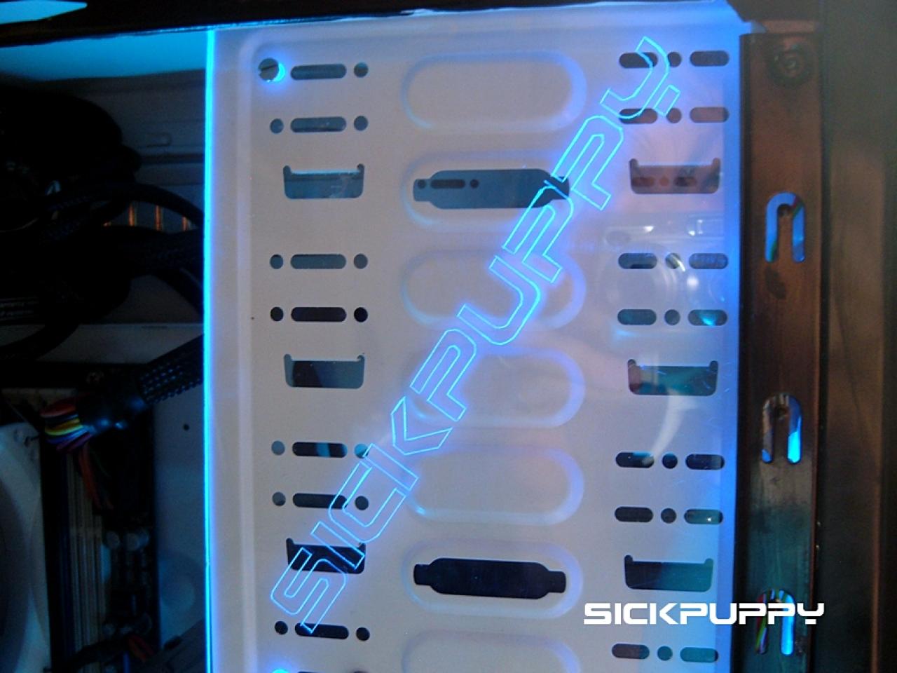 [15/04/2011] Casemod-Projekt Nanosick: Airbrush-Offensive bei Riesenlüfter-Tower (30)
