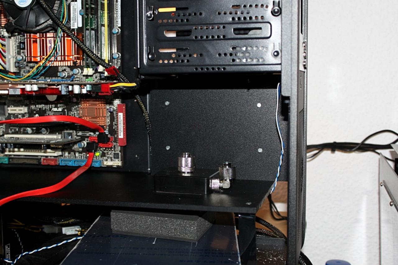 [29/04/2011] Langzeittagebuch mit überraschendem Defekt: Silverstone Fortress FT01 in elegant (44)