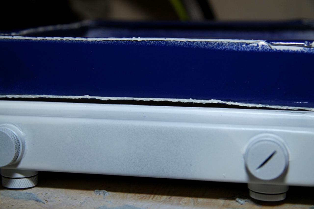 [08/04/2011] V351 Blue Force: die verblüffende Casemod mit über 6.000 Löchern (47)