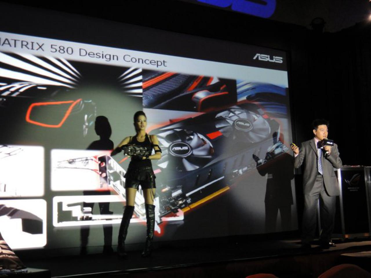 [31/05/2011] Asus Matrix: Bildmaterial von der Computex (2)