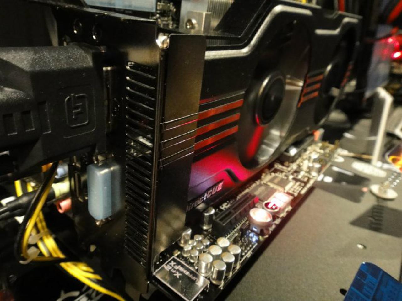 [31/05/2011] Asus Matrix: Bildmaterial von der Computex (6)
