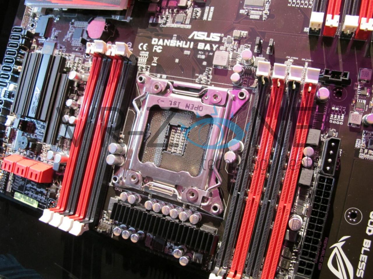 [31/05/2011] Asus Konzept-Mainboard Project Danshui Bay auf der Computex (2)