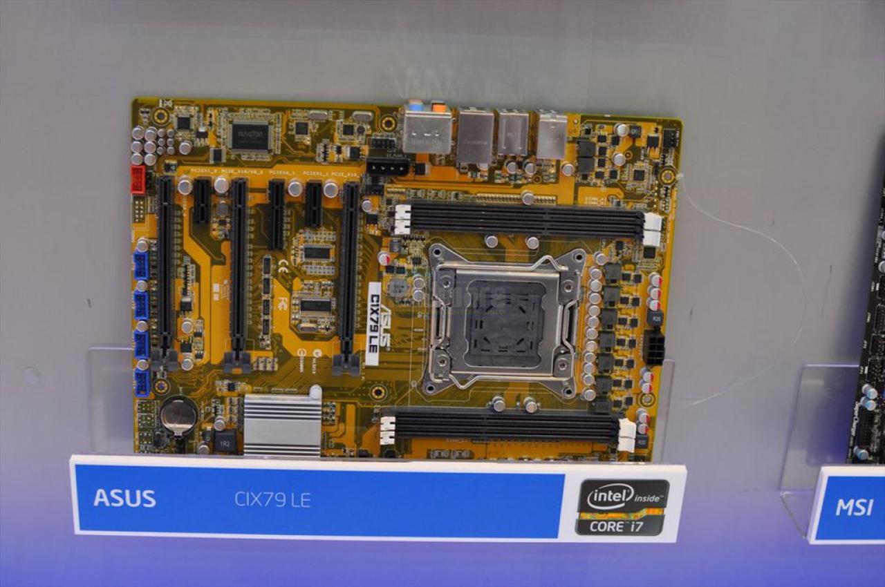 [31/05/2011] Computex: Diverse Hersteller zeigen ihre X79-Mainboards für Sockel 2011 - Update: Bildmaterial (17)