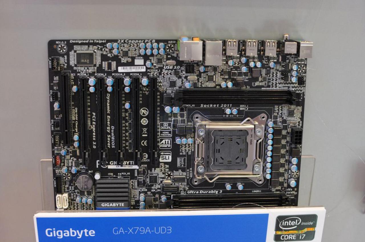 [31/05/2011] Computex: Diverse Hersteller zeigen ihre X79-Mainboards für Sockel 2011 - Update: Bildmaterial (20)