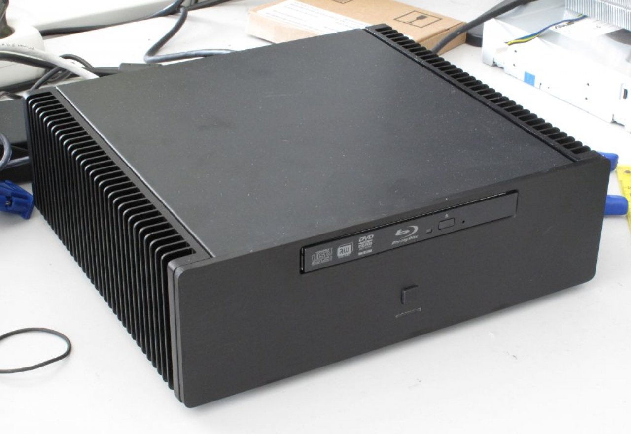 [06/05/2011] Der komplett passive Mini-PC im Test.